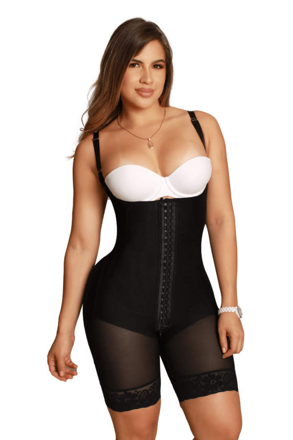 Hourglass girdle with adjustable straps and hooks